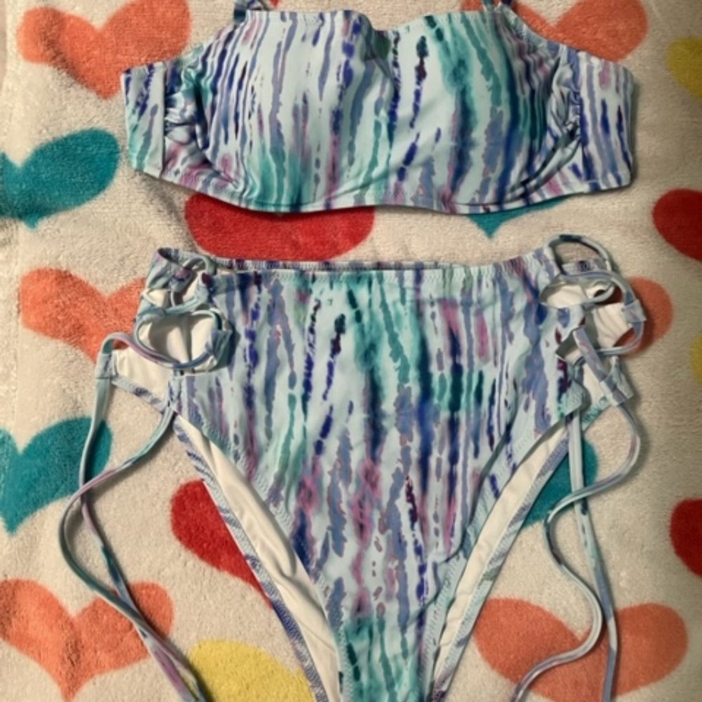 Shade & Shore Blue Tie-Dye 32B Women's Bikini Top and Bottom